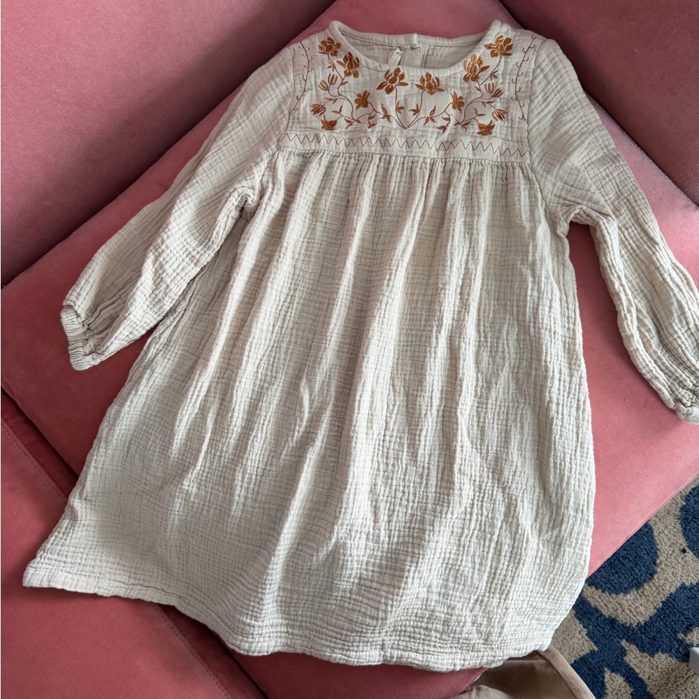 Na Pa Ani - Cotton gauze + Embroidered Cream Dress size 6y